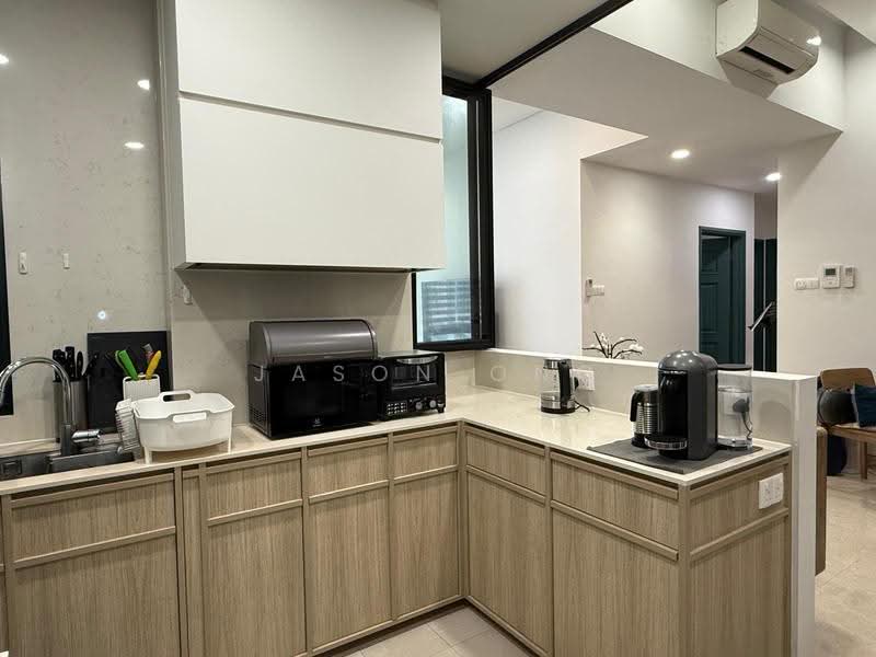 Cavendish Park, 20 Pine Grove, Clementi Park / Upper Bukit Timah, 3 Bedrooms, 1,292 sqft, Condominium For Sale, by Jason Ong, 500278272 - Kitchen - PropertyGuru.com.sg