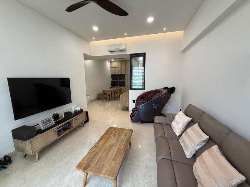 Cavendish Park, 20 Pine Grove, Clementi Park / Upper Bukit Timah, 3 Bedrooms, 1,292 sqft, Condominium For Sale, by Jason Ong, 500278272 - Living Room - PropertyGuru.com.sg
