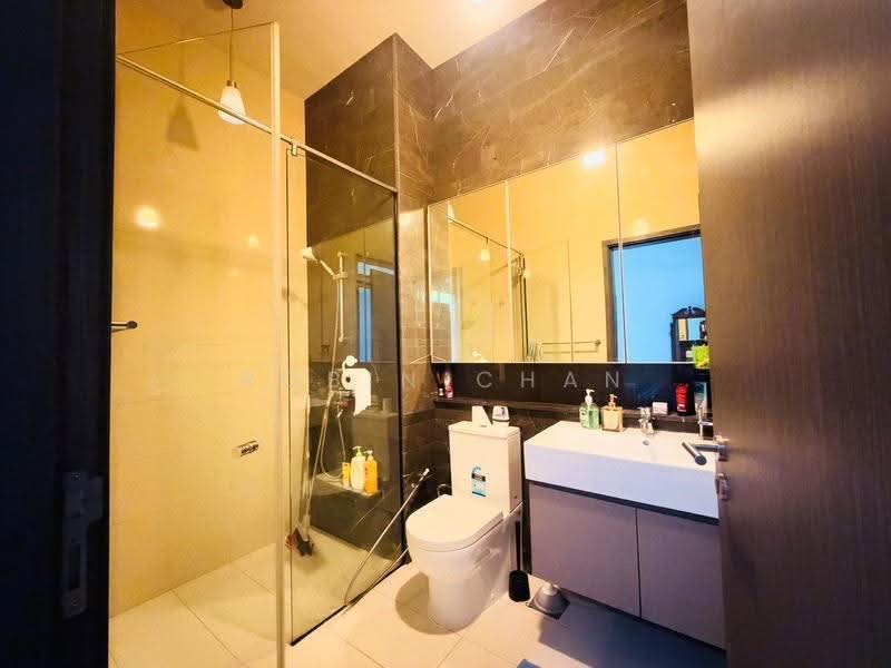 Q Bay Residences, 1 Tampines Street 86, Pasir Ris / Tampines, 1 Bedroom, 764 sqft, Condominium For Sale, by Robin Chan, 500278273 - PropertyGuru.com.sg
