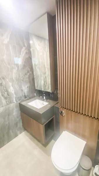Midwood, 8 Hillview Rise, Dairy Farm / Bukit Panjang / Choa Chu Kang, 3 Bedrooms, 893 sqft, Condominium For Sale, by Evan Kong, 500278275 - Bathroom - PropertyGuru.com.sg