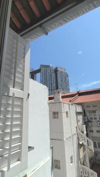 No GST | Petite All-White Shophouse with High Pitched Ceiling, Tras Street Tanjong Pagar Road Craig Road, Chinatown / Tanjong Pagar, 722 sqft, Shop / Shophouse For Rent, by Krystal Khor, 500278285 - Exterior - CommercialGuru.com.sg