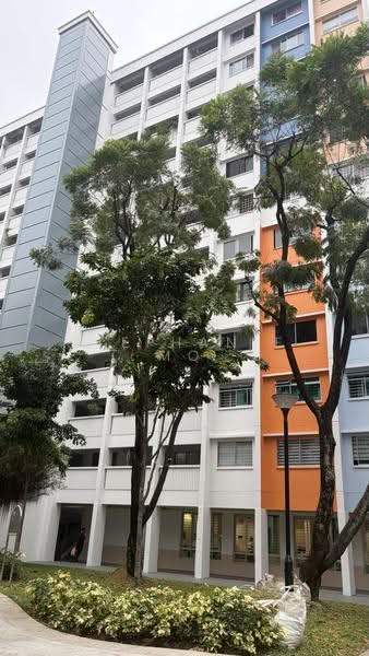425 Yishun Avenue 11, 425 Yishun Avenue 11, Sembawang / Yishun, Room Rental, 130 sqft, HDB Flat For Rent, by Stephanie MQ, 500278286 - Exterior - PropertyGuru.com.sg
