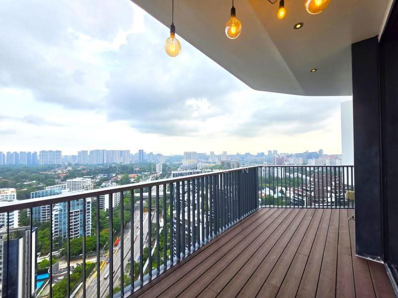 d'Leedon (Former Farrer Court), 7 Leedon Heights, Tanglin / Holland / Bukit Timah, 3 Bedrooms, 1,216 sqft, Condominium For Rent, by Eric Wong, 500278288 - Balcony - PropertyGuru.com.sg