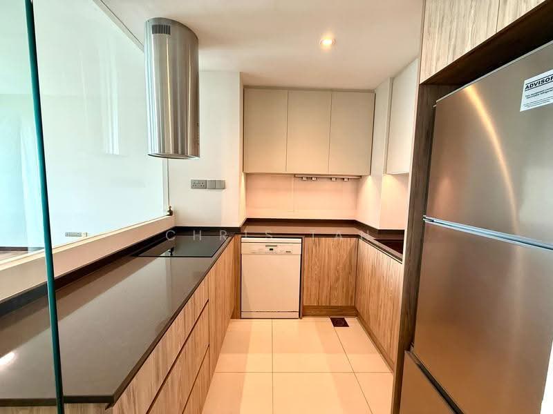 The Sail @ Marina Bay, 2 Marina Boulevard, Boat Quay / Raffles Place / Marina, 3 Bedrooms, 1,184 sqft, Condominium For Sale, by Chris Tan, 500278294 - Kitchen - PropertyGuru.com.sg