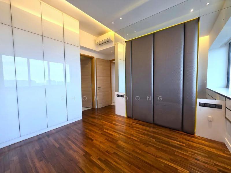 d'Leedon (Former Farrer Court), 7 Leedon Heights, Tanglin / Holland / Bukit Timah, 3 Bedrooms, 1,216 sqft, Condominium For Rent, by Shon Foong, 500278296 - Master Bedroom - PropertyGuru.com.sg