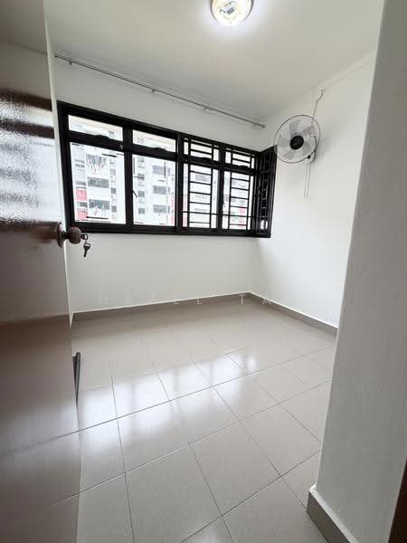 321 Ang Mo Kio Avenue 1, 321 Ang Mo Kio Avenue 1, Ang Mo Kio / Bishan / Thomson, 2 Bedrooms, 786 sqft, HDB Flat For Sale, by Hazel Tan, 500278307 - PropertyGuru.com.sg