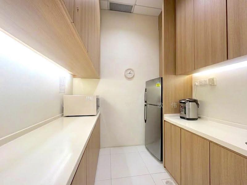 Novena Specialist Center, 8 Sinaran Drive, Newton / Novena, 1,442 sqft, Medical For Rent, by Xavier Aw (欧伟廷), 500278308 - Pantry - CommercialGuru.com.sg