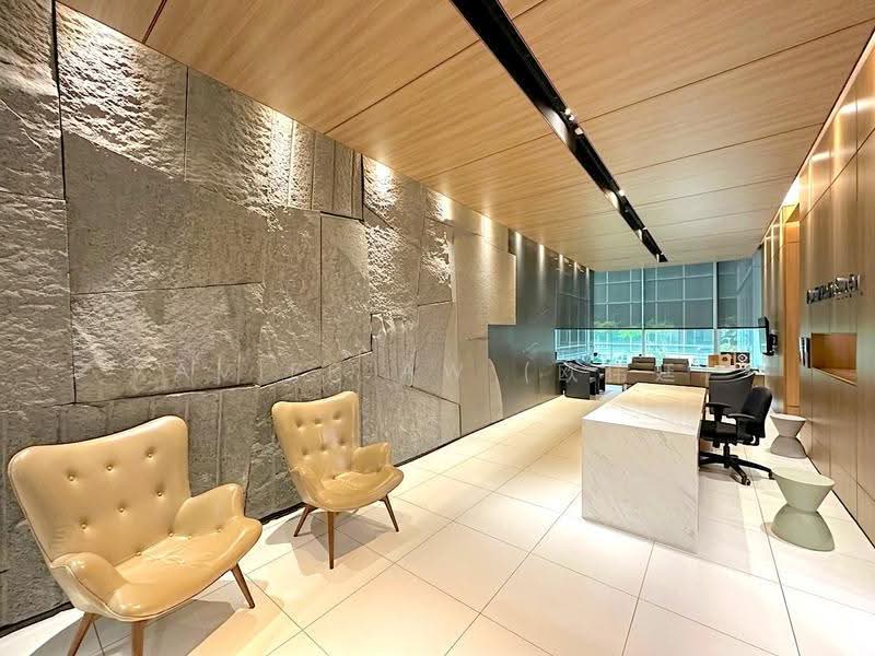 Novena Specialist Center, 8 Sinaran Drive, Newton / Novena, 1,442 sqft, Medical For Rent, by Xavier Aw (欧伟廷), 500278308 - Lobby - CommercialGuru.com.sg