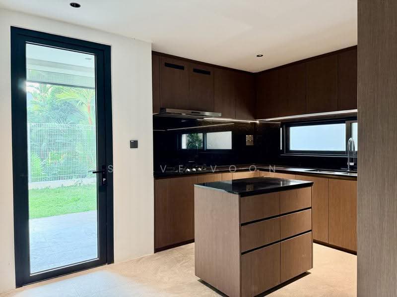 Matlock Rise, Matlock Rise, Macpherson / Potong Pasir, 6 Bedrooms, 8,969 sqft, Detached House For Sale, by Steve Voon, 500278317 - Kitchen - PropertyGuru.com.sg