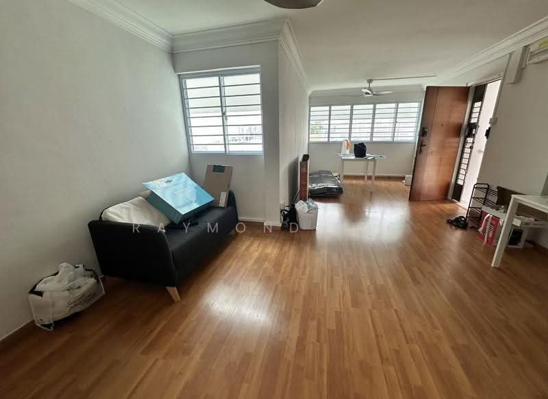 108 Bedok Reservoir Road, 108 Bedok Reservoir Road, Bedok / Upper East Coast, Room Rental, 200 sqft, HDB Flat For Rent, by Raymond Foo, 500278331 - Living Room - PropertyGuru.com.sg