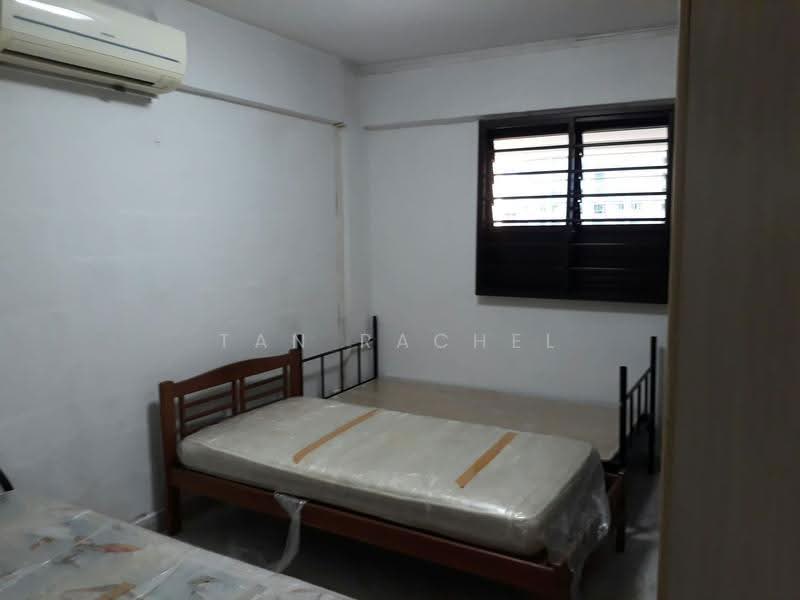 304 Clementi Avenue 4, 304 Clementi Avenue 4, Buona Vista / West Coast / Clementi New Town, 2 Bedrooms, 721 sqft, HDB Flat For Rent, by Tan Rachel, 500278335 - Bedroom - PropertyGuru.com.sg