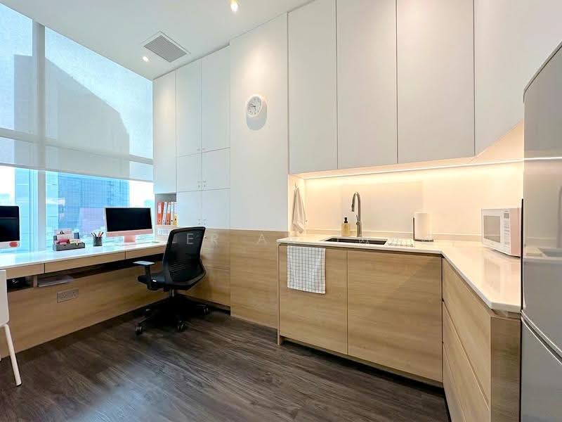 Novena Specialist Center, 8 Sinaran Drive, Newton / Novena, 700 sqft, Medical For Rent, by Xavier Aw (欧伟廷), 500278337 - Office & Pantry - CommercialGuru.com.sg
