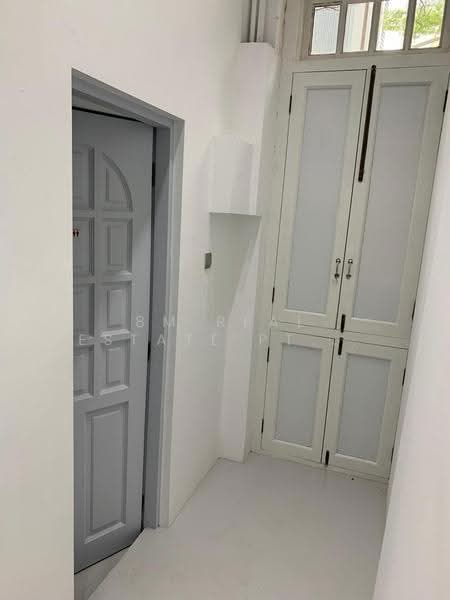 Craig Road, Craig Road, Chinatown / Tanjong Pagar, 1,198 sqft, Food & Beverage For Rent, by 8MRE Leasing Team, 500278338 - Interior - CommercialGuru.com.sg