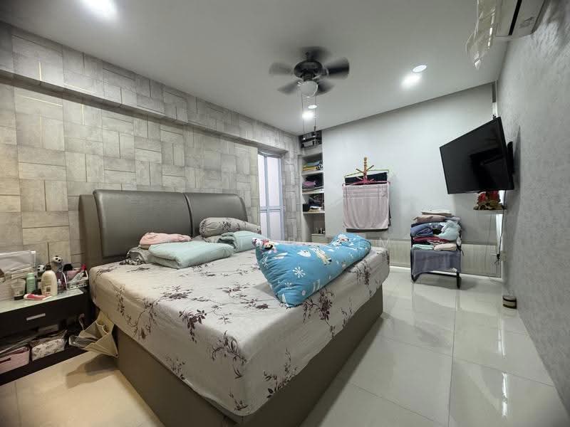 404 Jurong West Street 42, 404 Jurong West Street 42, Boon Lay / Jurong / Tuas, 3 Bedrooms, 1,442 sqft, HDB Flat For Sale, by Dexter Lim, 500278339 - PropertyGuru.com.sg