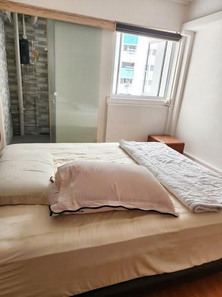 218 Jurong East Street 21, 218 Jurong East Street 21, Boon Lay / Jurong / Tuas, 3 Bedrooms, 980 sqft, HDB Flat For Sale, by Juddy Chung S Y, 500278342 - Bedroom - PropertyGuru.com.sg