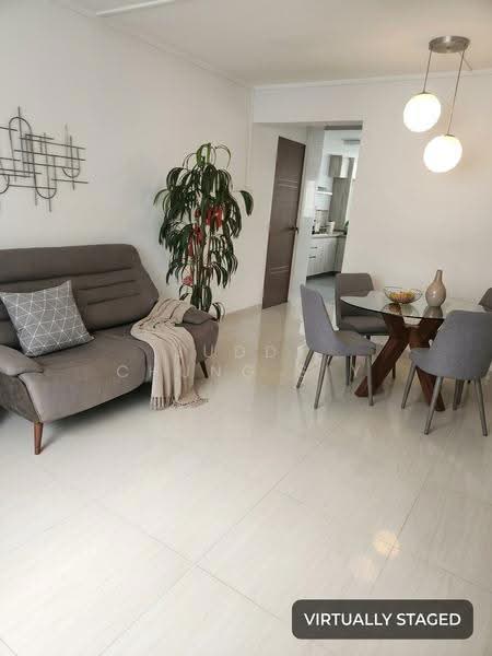 218 Jurong East Street 21, 218 Jurong East Street 21, Boon Lay / Jurong / Tuas, 3 Bedrooms, 980 sqft, HDB Flat For Sale, by Juddy Chung S Y, 500278342 - Living Room - PropertyGuru.com.sg
