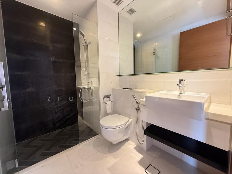 Altez, 16 Enggor Street, Chinatown / Tanjong Pagar, 3 Bedrooms, 1,507 sqft, Condominium For Sale, by Zhong Xiaomei, 500278350 - Common Bathroom - PropertyGuru.com.sg