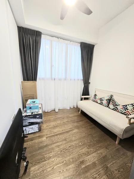 Parc Clematis, 8F Jalan Lempeng, Buona Vista / West Coast / Clementi New Town, 2 Bedrooms, 721 sqft, Condominium For Sale, by Jeremy Li, 500278354 - Living Room - PropertyGuru.com.sg