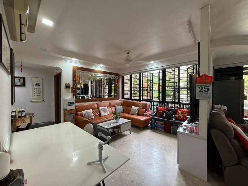 Pinevale, 2 Tampines Street 73, Pasir Ris / Tampines, 3 Bedrooms, 1,582 sqft, Condominium For Sale, by Linda Sim, 500278357 - Living Room - PropertyGuru.com.sg