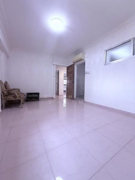 94C Bedok North Avenue 4, 94C Bedok North Avenue 4, Bedok / Upper East Coast, 3 Bedrooms, 1,539 sqft, HDB Flat For Rent, by Rashid Salim, 500278362 - Living Room - PropertyGuru.com.sg