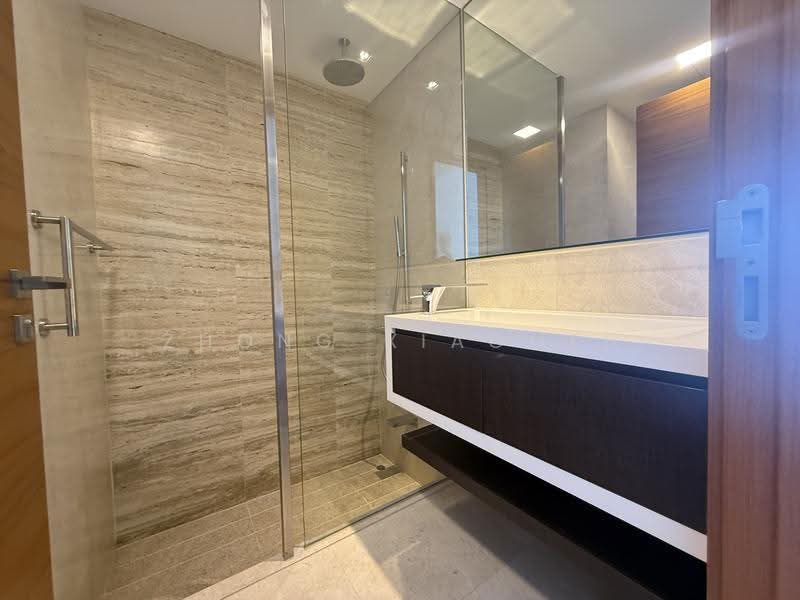 Altez, 16 Enggor Street, Chinatown / Tanjong Pagar, 2 Bedrooms, 1,109 sqft, Condominium For Sale, by Zhong Xiaomei, 500278373 - Bathroom - PropertyGuru.com.sg
