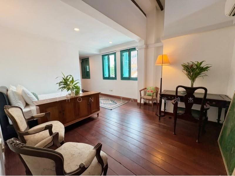 Cheap and Chic Studio for Rent at Spottiswoode, 69, Chinatown / Tanjong Pagar, Studio, 350 sqft, Conservation House For Rent, by Anthony Tan 陈鸿杰, 500278404 - PropertyGuru.com.sg