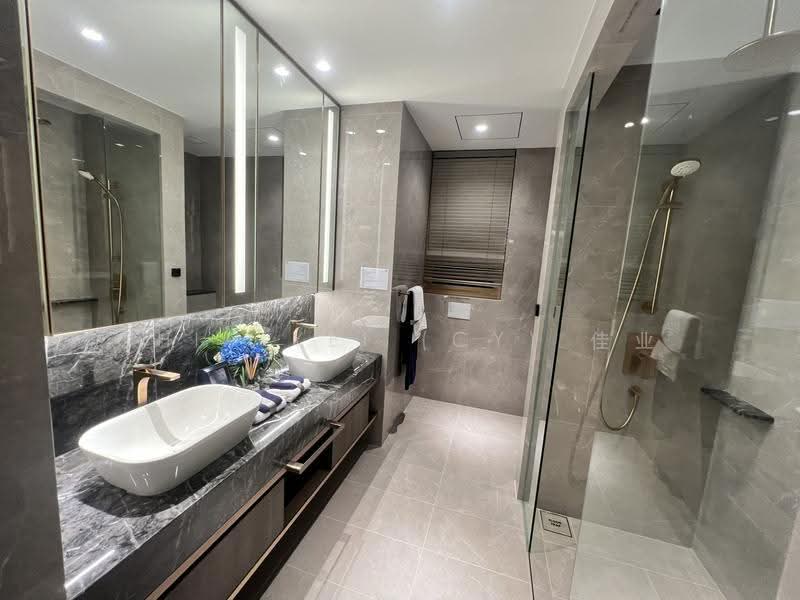 Huge 5 Bedroom City Fringe Condo Walk to MRT Near Top Schools, East Coast / Marine Parade, 5 Bedrooms, 2,217 sqft, Condominium For Sale, by Chia Yei (CY) 佳业, 500278428 - PropertyGuru.com.sg