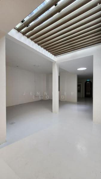 Excellent Location Freehold 3-Sty Shophouse @ Keong Saik Road, Keong Saik Road, Neil Road, Duxton Road, Craig Road, Chinatown / Tanjong Pagar, 3,900 sqft, Shop / Shophouse For Sale, by Jennifer Leong, 500278438 - Interior - CommercialGuru.com.sg