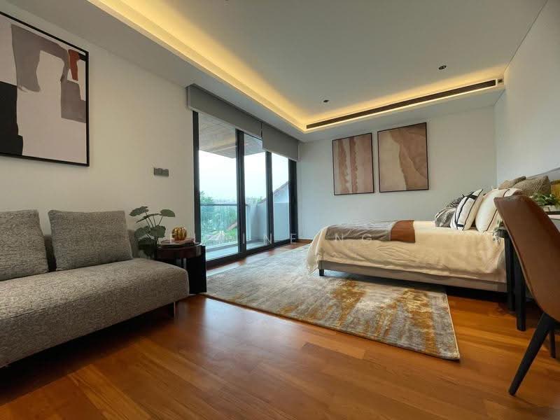 WOW! ! BRAND NEW DETACHED | ATTRACTIVE $2,8XX PSF, Matlock Lynwood Grove Clifton Vale Daisy Sukachita Riang Girang Muswell Hill Cotswold Sundridge Chiltern Melrose Mackerrow Croucher Carmichael Dunsfold Chuan Daisy Wolskel Lateh Biawak Ria Vaughan Sommerville Mei Hwan Li Hwan Braddell Serangoon Chuan, Macpherson / Potong Pasir, 7 Bedrooms, 8,969 sqft, Detached House For Sale, by ELAINE NG, 500278439 - Bedroom - PropertyGuru.com.sg