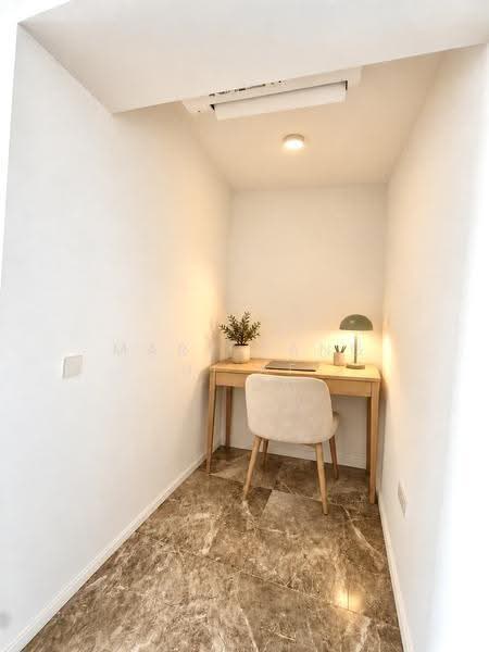 Pinetree Hill, 30 Pine Grove, Clementi Park / Upper Bukit Timah, 2 Bedrooms, 797 sqft, Condominium For Sale, by Mary Tang Ji'Ai, 500278458 - Study - PropertyGuru.com.sg