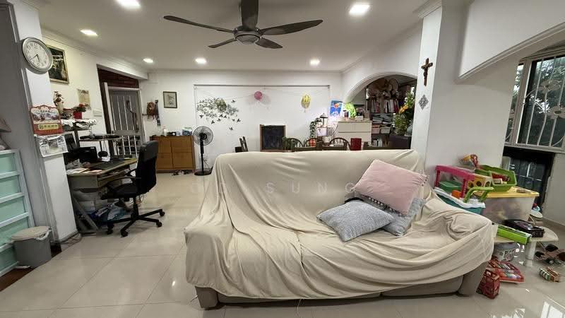 Laguna Park, 5000B Marine Parade Road, East Coast / Marine Parade, 4 Bedrooms, 1,615 sqft, Condominium For Sale, by CD Sung, 500278471 - Living Room - PropertyGuru.com.sg
