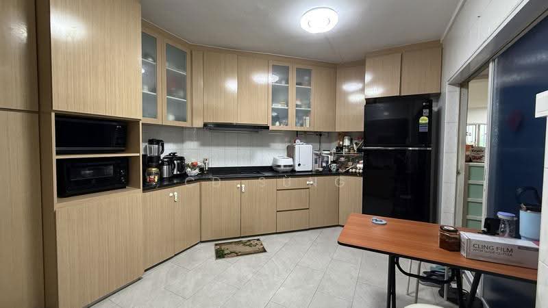 Laguna Park, 5000B Marine Parade Road, East Coast / Marine Parade, 4 Bedrooms, 1,615 sqft, Condominium For Sale, by CD Sung, 500278471 - Kitchen - PropertyGuru.com.sg