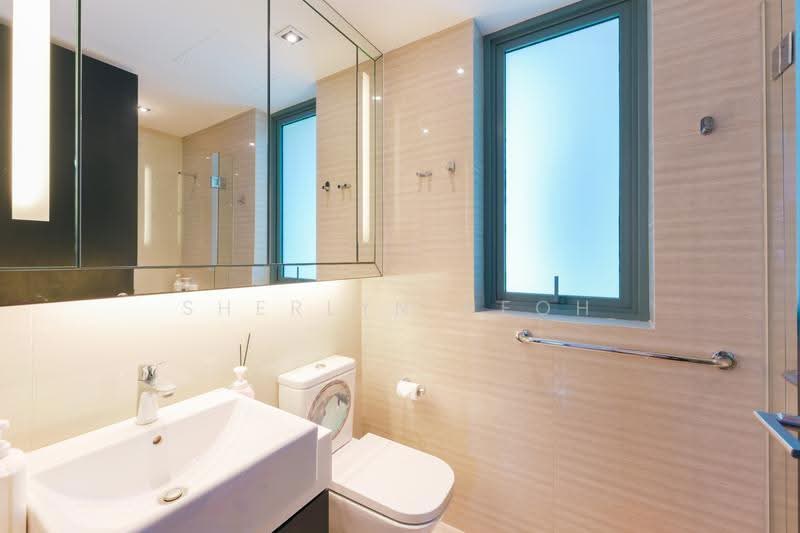 Thomson Three, 21 Bright Hill Drive, Ang Mo Kio / Bishan / Thomson, 3 Bedrooms, 1,141 sqft, Condominium For Sale, by Sherlyn Neoh, 500278486 - Bathroom - PropertyGuru.com.sg