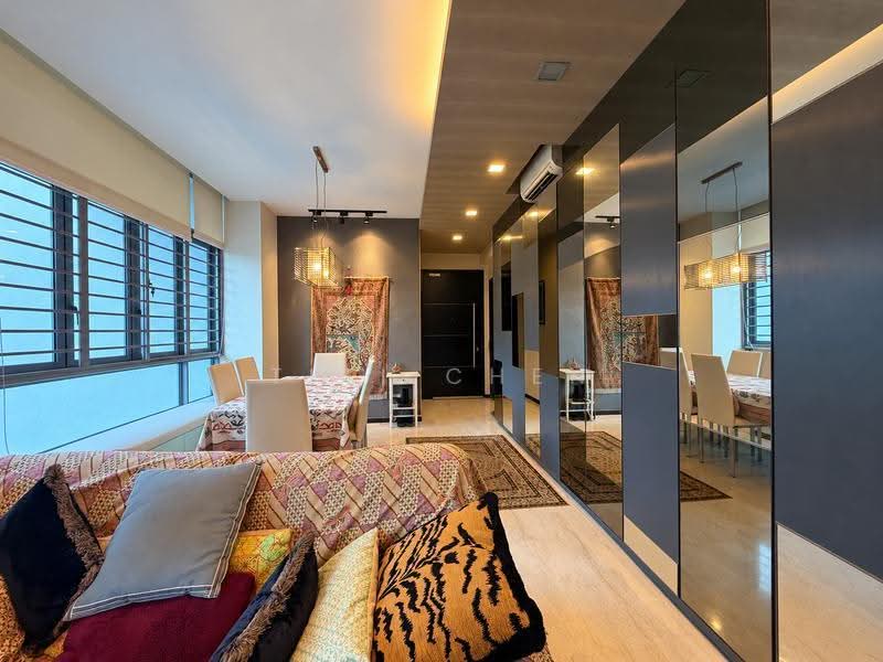 Viz at Holland, 221 Queensway, Tanglin / Holland / Bukit Timah, 2 Bedrooms, 1,109 sqft, Condominium For Rent, by Titi Chen, 500278491 - Living Room - PropertyGuru.com.sg