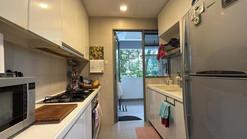 Viz at Holland, 221 Queensway, Tanglin / Holland / Bukit Timah, 2 Bedrooms, 1,109 sqft, Condominium For Rent, by Titi Chen, 500278491 - Kitchen - PropertyGuru.com.sg
