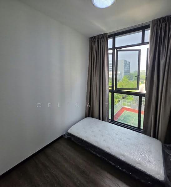 Symphony Suites, 1 Yishun Close, Sembawang / Yishun, Room Rental, 100 sqft, Condominium For Rent, by Celina Tay, 500278492 - Bedroom - PropertyGuru.com.sg