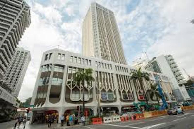 Peninsula Plaza, 111 North Bridge Road, City Hall / Clarke Quay, 334 sqft, Other Retail For Sale, by Bill Singh, 500278504 - Exterior - CommercialGuru.com.sg