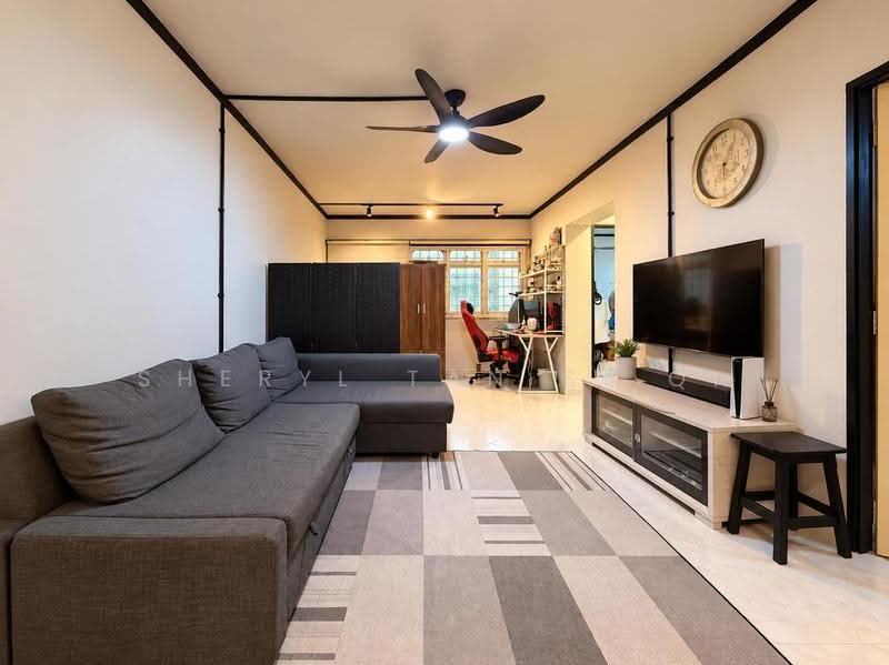 969 Hougang Street 91, 969 Hougang Street 91, Hougang / Punggol / Sengkang, 3 Bedrooms, 1,023 sqft, HDB Flat For Sale, by Sheryl Tan Si Qi, 500278513 - Living Room - PropertyGuru.com.sg
