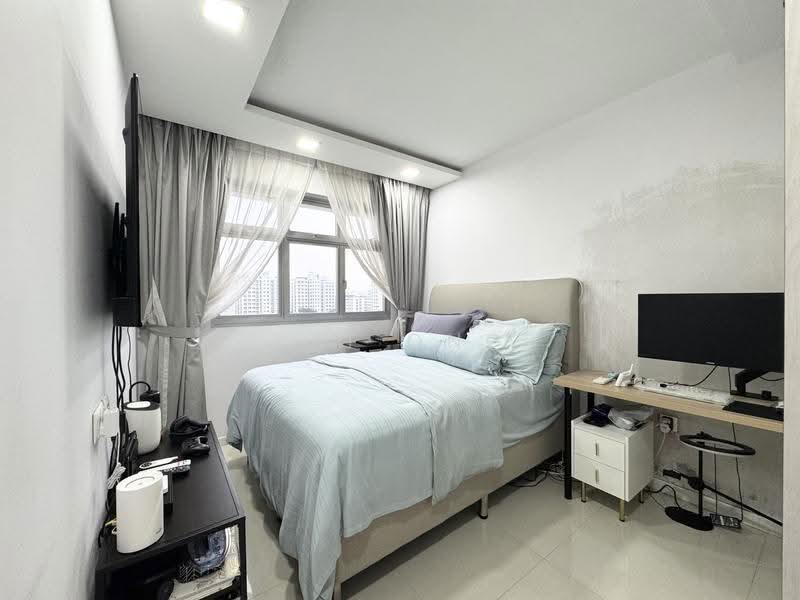 878B Tampines Avenue 8, 878B Tampines Avenue 8, Pasir Ris / Tampines, 3 Bedrooms, 1,001 sqft, HDB Flat For Sale, by Kai Ong, 500278515 - Bedroom - PropertyGuru.com.sg