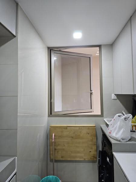 The Vales, 79 Anchorvale Crescent, Hougang / Punggol / Sengkang, 3 Bedrooms, 904 sqft, Condominium For Rent, by May Lee, 500278516 - Kitchen - PropertyGuru.com.sg