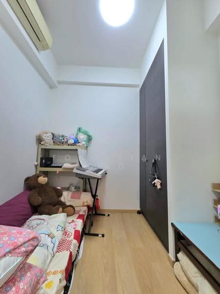 Rosewood Suites, 61 Rosewood Drive, Admiralty / Woodlands, 3 Bedrooms, 1,421 sqft, Condominium For Rent, by Fong Jian Hao, 500278519 - Bedroom - PropertyGuru.com.sg
