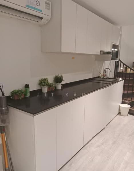 Dalhousie lane, Farrer Park / Serangoon Rd, 5 Bedrooms, 540 sqft, Apartment For Rent, by Jit Kaur, 500278538 - PropertyGuru.com.sg