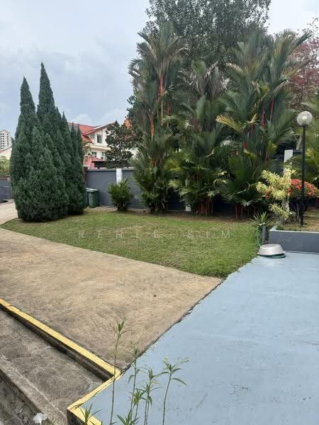 50 Serangoon Garden Way, Hougang / Punggol / Sengkang, 4 Bedrooms, 2,000 sqft, Semi-Detached House For Sale, by Renee Sim, 500278547 - PropertyGuru.com.sg