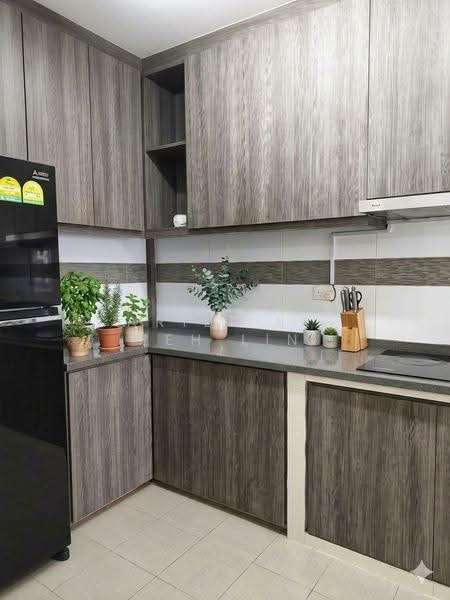 165B Yung Kuang Court, 165B Yung Kuang Road, Boon Lay / Jurong / Tuas, 4 Bedrooms, 1,216 sqft, HDB Flat For Sale, by Ariel Er Peh Lin, 500278552 - Kitchen - PropertyGuru.com.sg