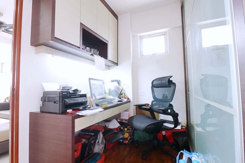 978 Jurong West Street 93, 978 Jurong West Street 93, Boon Lay / Jurong / Tuas, 3 Bedrooms, 1,367 sqft, HDB Flat For Sale, by Tiffany Chan, 500278553 - Study - PropertyGuru.com.sg