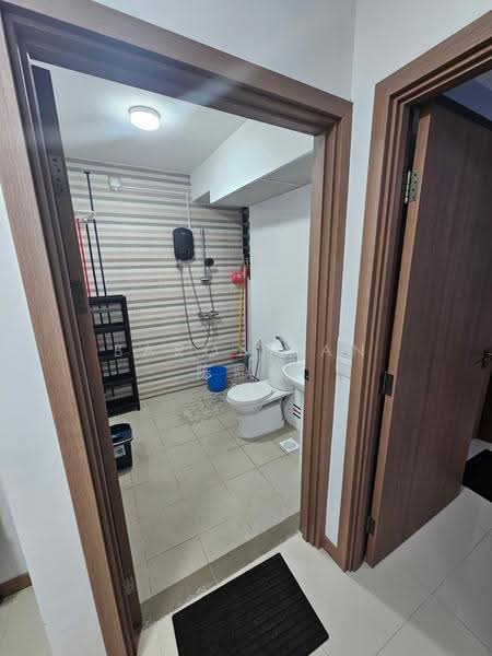 419A Northshore Drive, 419A Northshore Drive, Hougang / Punggol / Sengkang, 3 Bedrooms, 1,012 sqft, HDB Flat For Rent, by Baron Tan 陈鼎超, 500278555 - Bathroom - PropertyGuru.com.sg