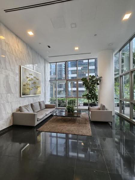 One Shenton, 1 Shenton Way, Boat Quay / Raffles Place / Marina, 1 Bedroom, 1,001 sqft, Condominium For Sale, by Betty Chandra, 500278562 - Living Room - PropertyGuru.com.sg