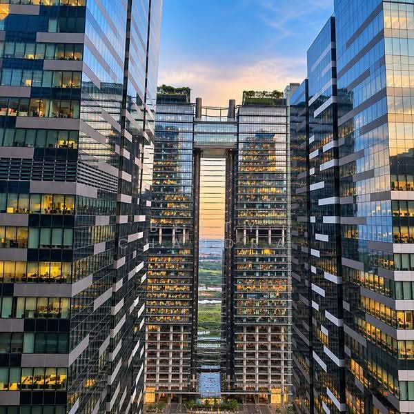 One Shenton, 1 Shenton Way, Boat Quay / Raffles Place / Marina, 1 Bedroom, 1,001 sqft, Condominium For Sale, by Betty Chandra, 500278562 - Exterior - PropertyGuru.com.sg