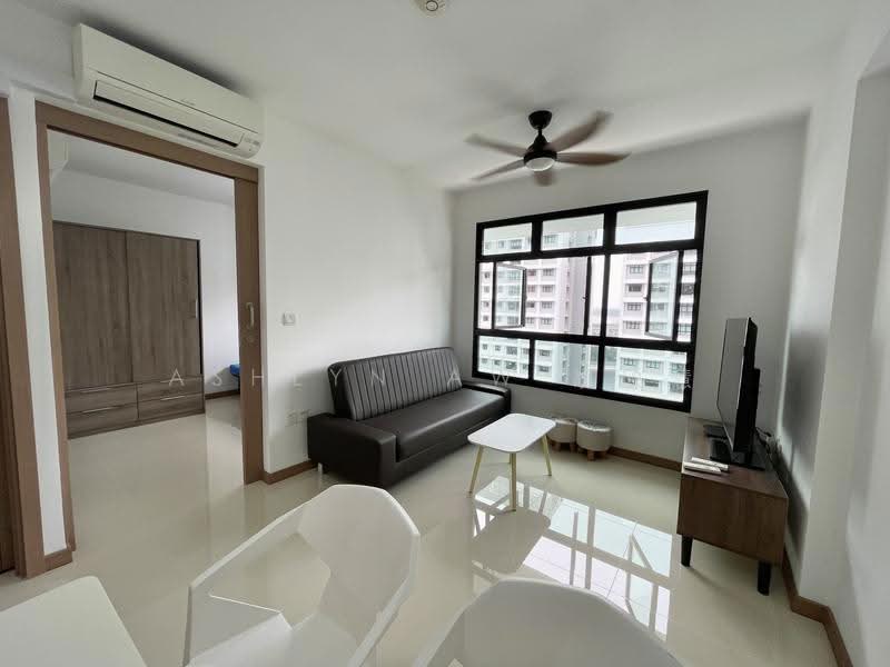 413B Northshore Drive, 413B Northshore Drive, Hougang / Punggol / Sengkang, 1 Bedroom, 506 sqft, HDB Flat For Rent, by Ashlyn Aw 胡欣慧, 500278563 - Living Room - PropertyGuru.com.sg