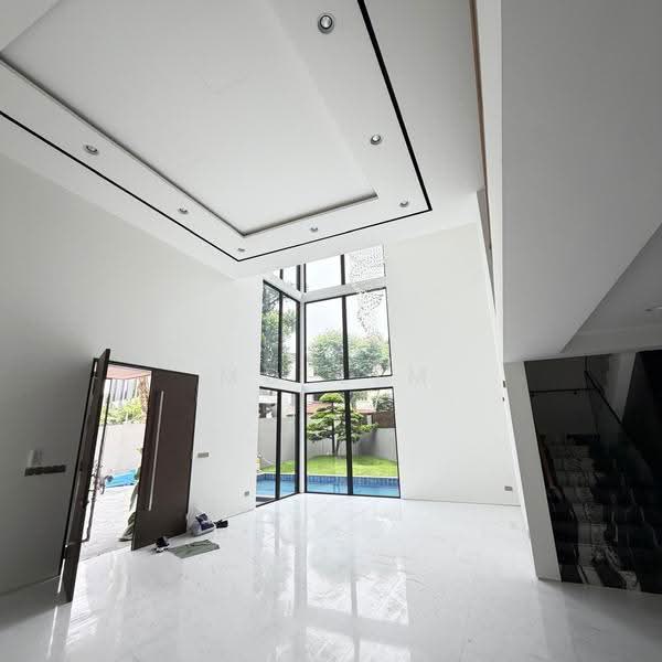 Watten Estate, Tanglin / Holland / Bukit Timah, 6 Bedrooms, 9,615 sqft, Bungalow House For Sale, by MD Lim, 500278569 - Living Room - PropertyGuru.com.sg